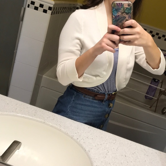 White evening cardigan sweater - Picture 2 of 2